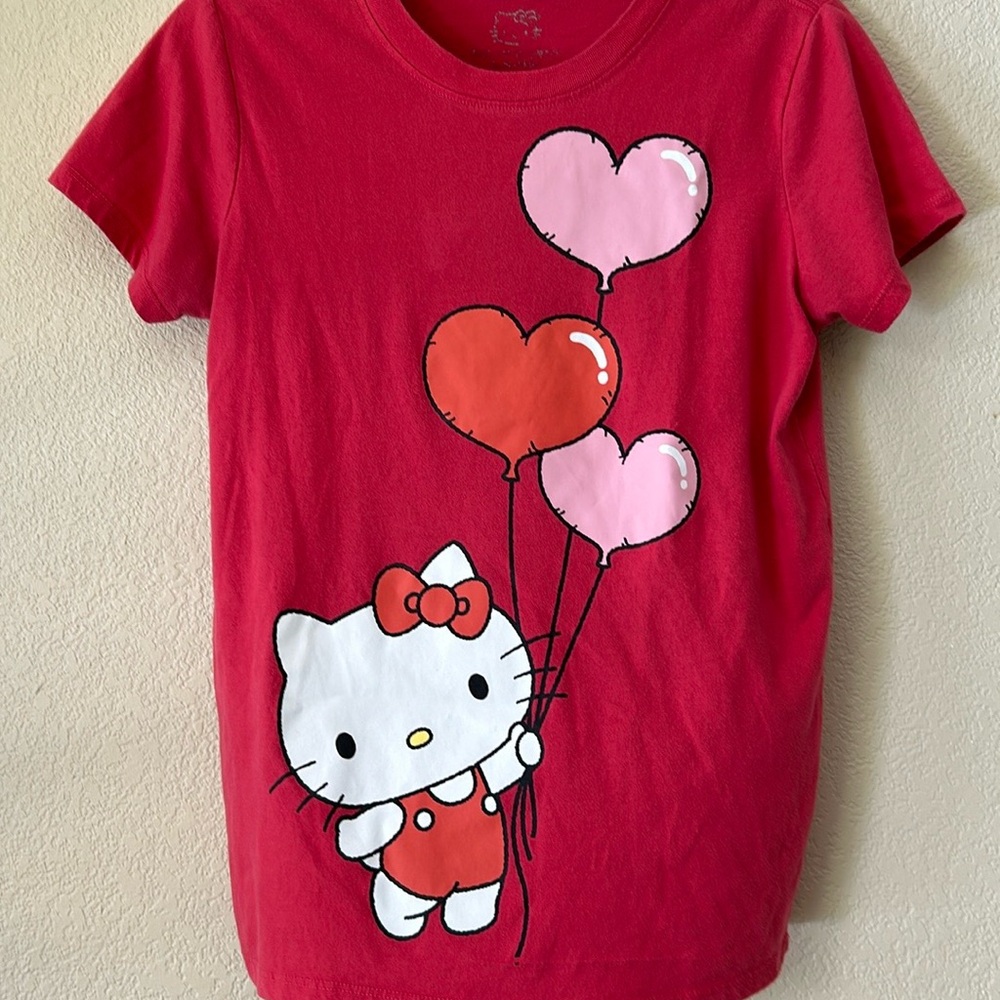 HELLO KITTY With Heart Balloons, Sz S